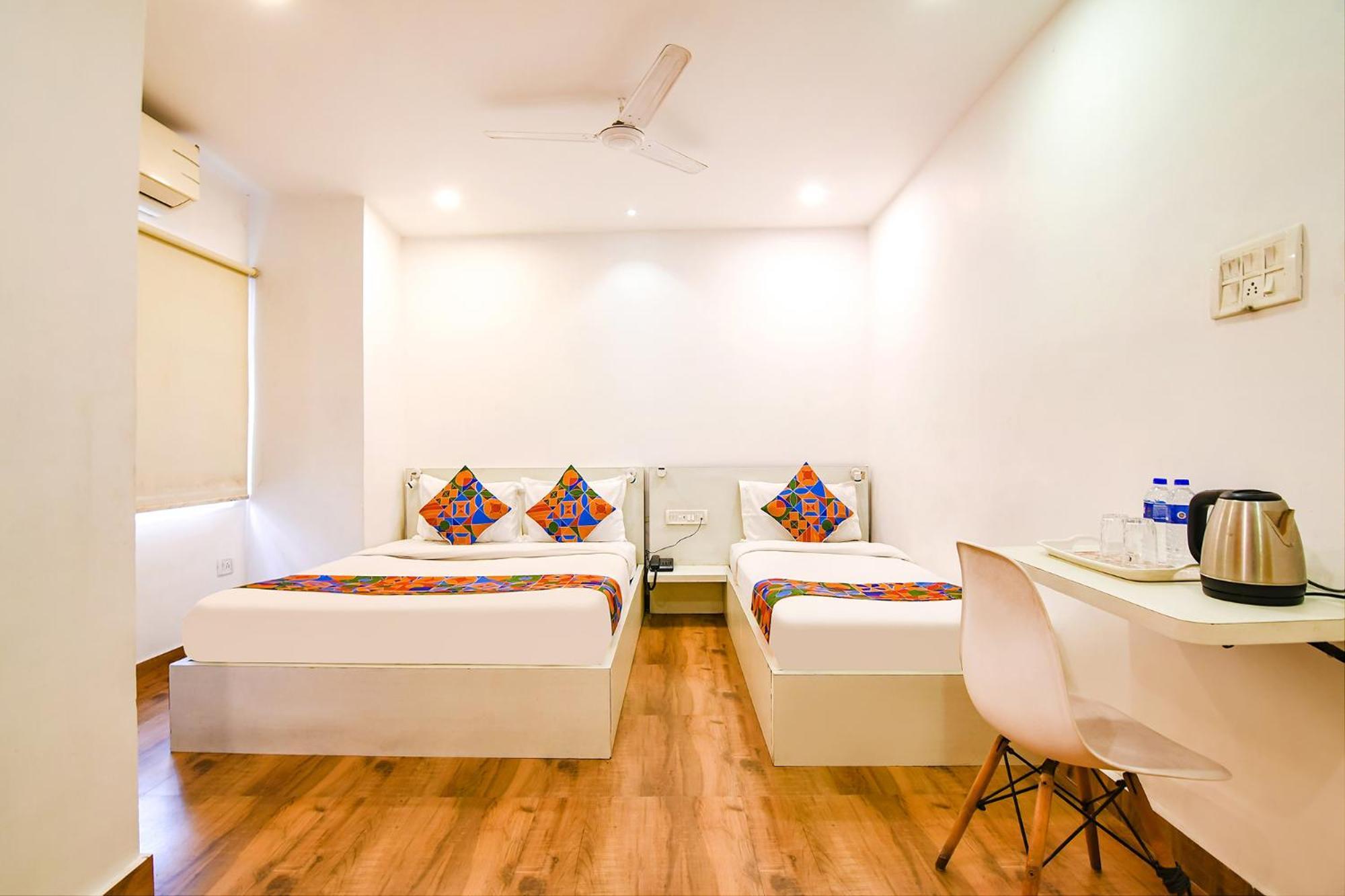 Fabhotel Globe Express - Nr Ruby Hospital Колката Екстериор снимка